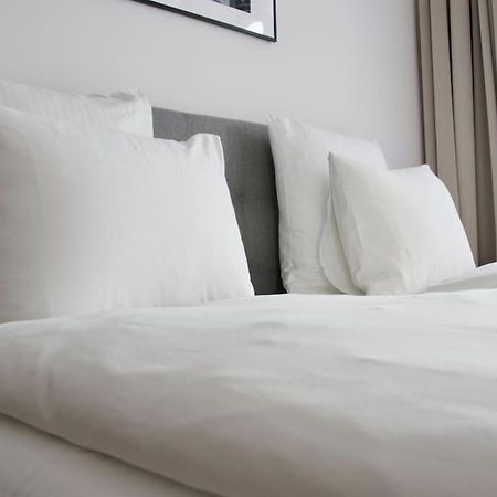 Premium Apartment By Hi - Central 2 Bedroom - Best View Budapeste Exterior foto