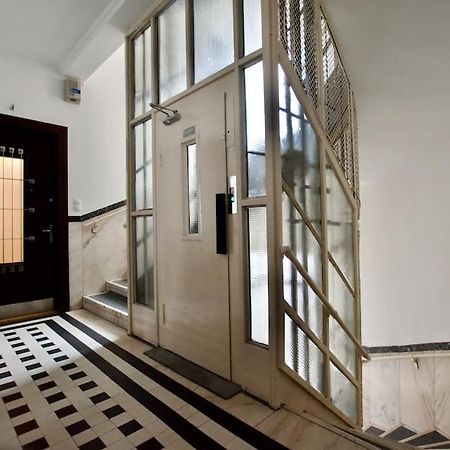 Premium Apartment By Hi - Central 2 Bedroom - Best View Budapeste Exterior foto