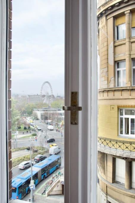 Premium Apartment By Hi - Central 2 Bedroom - Best View Budapeste Exterior foto