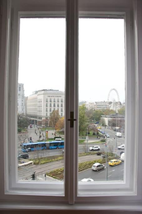 Premium Apartment By Hi - Central 2 Bedroom - Best View Budapeste Exterior foto